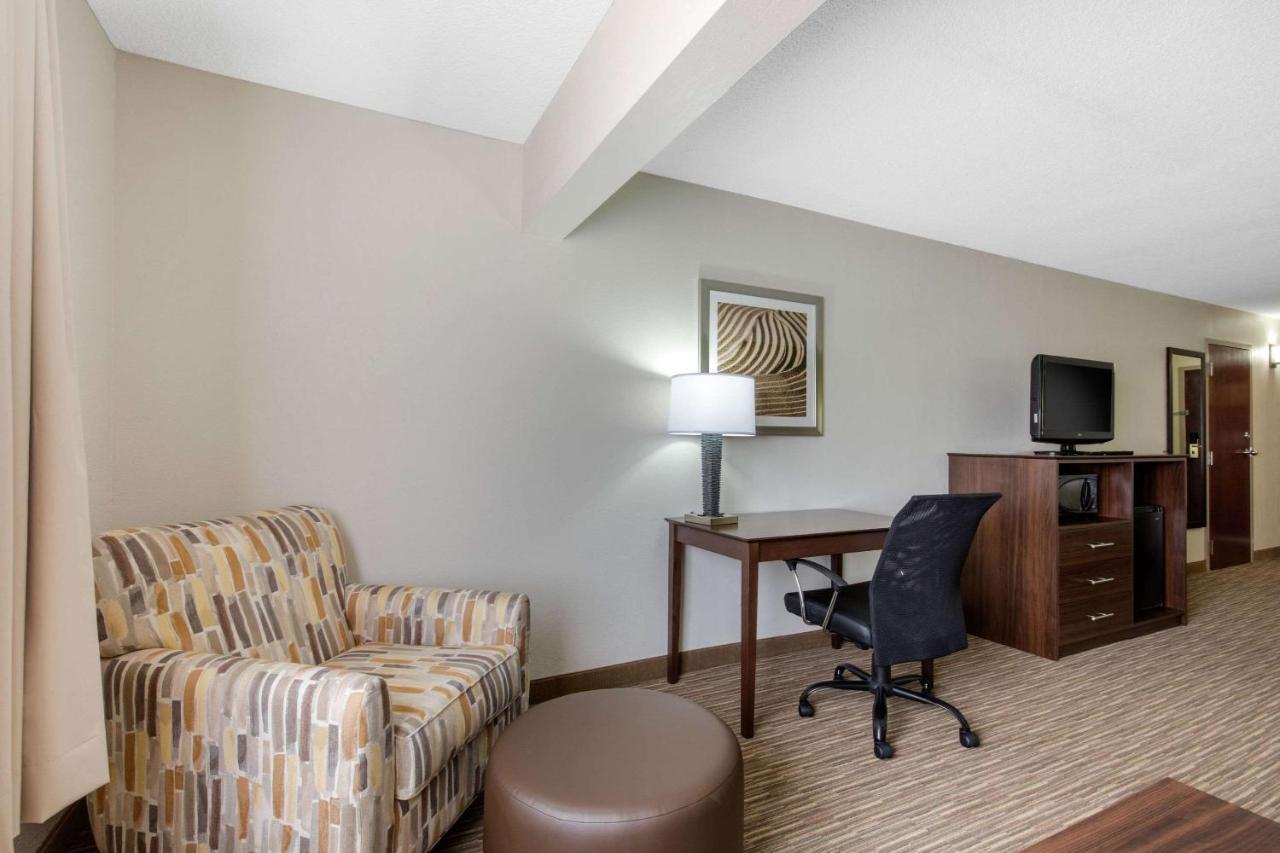 Quality Inn & Suites Mountain Home North Kültér fotó